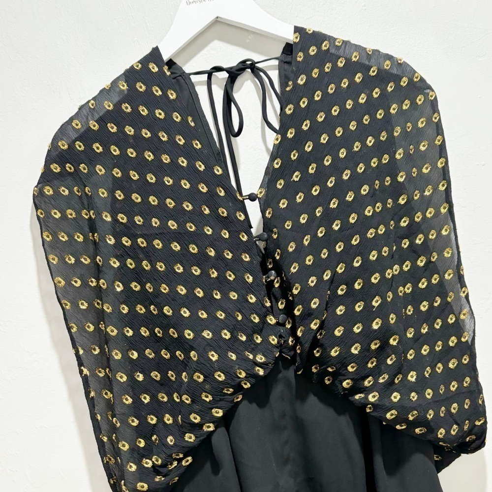 POISE BY KIT HOLLAND Women’s Black Gold Polka Dot Silk Tunic Top Layered Size M - Picture 3 of 10